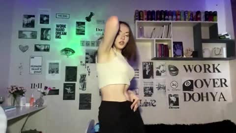 Snapshot of camiyafai chatting on February 27, 12:38 pm Julia online show from February 27, 12:38 pm