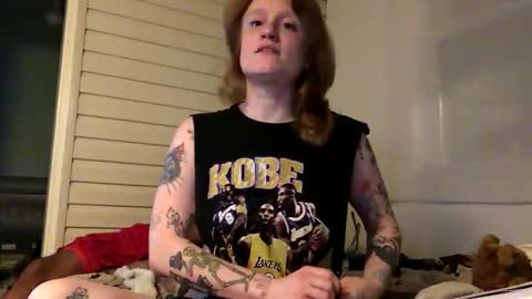 Snapshot of camm_sparks chatting on September 30, 2:38 am gingerbr3dbabe online show from September 30, 2:38 am