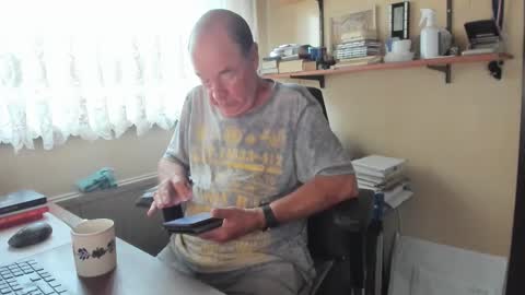 Snapshot of cammee chatting on September 17, 7:10 am Cammee online show from September 17, 7:10 am