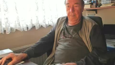 Snapshot of cammee chatting on January 16, 1:26 pm Cammee online show from January 16, 1:26 pm