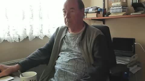 Snapshot of cammee chatting on February 1, 9:30 am Cammee online show from February 1, 9:30 am