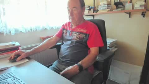 Snapshot of cammee chatting on July 25, 10:13 am Cammee online show from July 25, 10:13 am