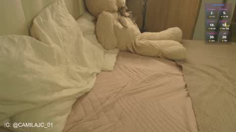 Laura Camila online show from January 17, 1:16 pm