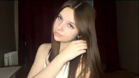 Vicky online show from October 16, 3:46 pm