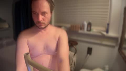 camunity online show from April 10, 5:34 am