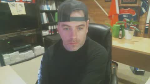 Snapshot of canadianboi6969 chatting on December 29, 11:50 am CanadianBacon6969 online show from December 29, 11:50 am