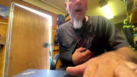 Snapshot of canadianchris1007 chatting on May 8, 11:43 pm Chris online show from May 8, 11:43 pm