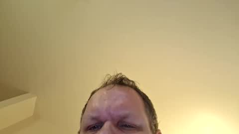 Snapshot of canadienexplosion chatting on December 8, 8:15 pm canadienexplosion online show from December 8, 8:15 pm