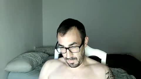 Snapshot of canario2388 chatting on May 25, 7:20 pm canario2388 online show from May 25, 7:20 pm