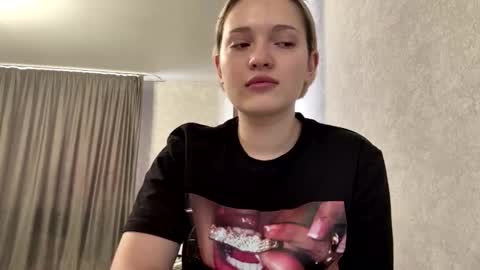 Snapshot of candelariahile chatting on February 9, 8:07 am candelariahile online show from February 9, 8:07 am