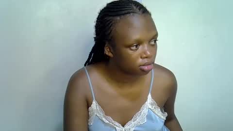 candiemaya online show from March 15, 8:15 pm