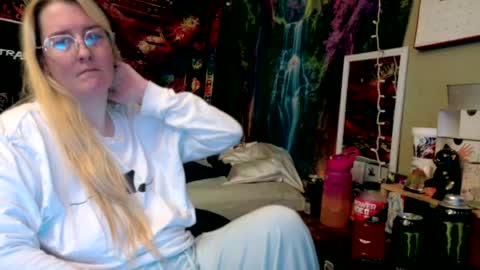 Snapshot of candismiths chatting on July 3, 8:48 pm Candi online show from July 3, 8:48 pm