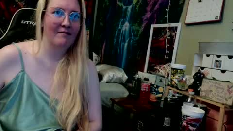 Snapshot of candismiths chatting on July 14, 1:30 am Candi online show from July 14, 1:30 am