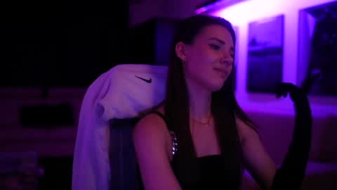 Snapshot of candy__storm chatting on May 27, 8:28 pm Candy Storm online show from May 27, 8:28 pm