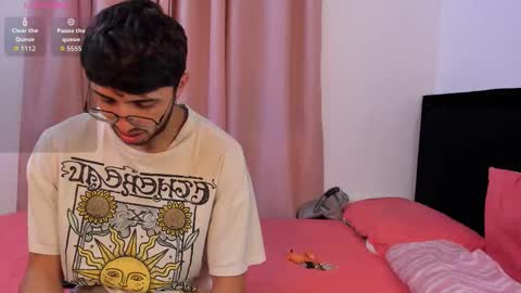 Snapshot of candy_babe22 chatting on December 21, 3:02 am Candy online show from December 21, 3:02 am