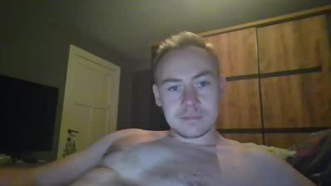 candy_boy_xoxo online show from November 19, 5:35 pm