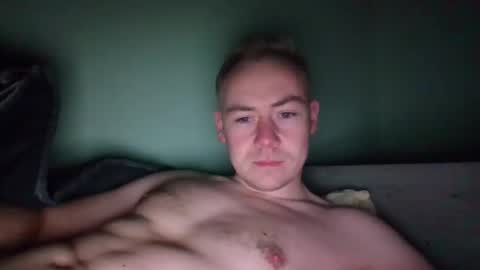 candy_boy_xoxo online show from March 15, 12:16 am