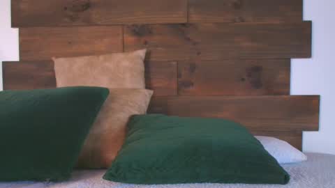 Jolie online show from October 25, 8:14 pm