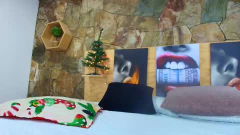 Jolie online show from December 16, 8:14 pm