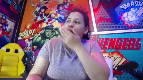 Snapshot of candy_hairy chatting on August 9, 5:01 am candy online show from August 9, 5:01 am