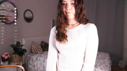 Leya online show from September 23, 3:37 pm