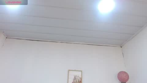 Snapshot of candy_lux_ chatting on August 3, 7:17 pm Candy online show from August 3, 7:17 pm
