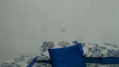 candy online show from November 13, 10:52 pm