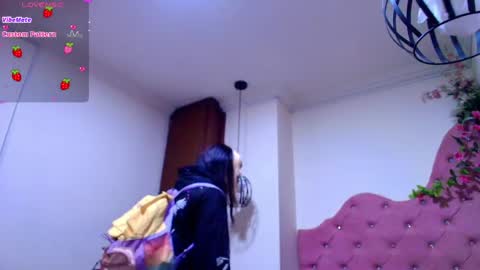 Snapshot of candy_morgan412 chatting on May 8, 11:04 am Ania online show from May 8, 11:04 am