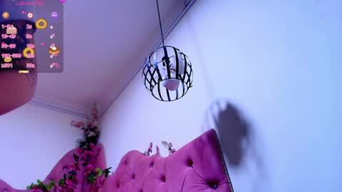 Snapshot of candy_morgan412 chatting on May 10, 11:04 am Ania online show from May 10, 11:04 am