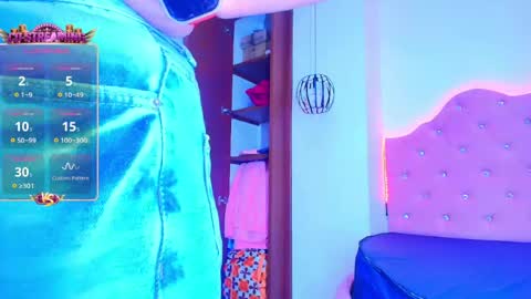 Snapshot of candy_morgan412 chatting on May 30, 11:18 am Ania online show from May 30, 11:18 am