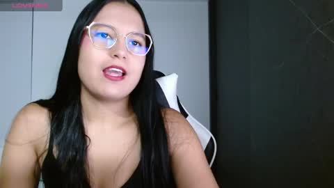  Candy  online show from April 17, 1:08 am