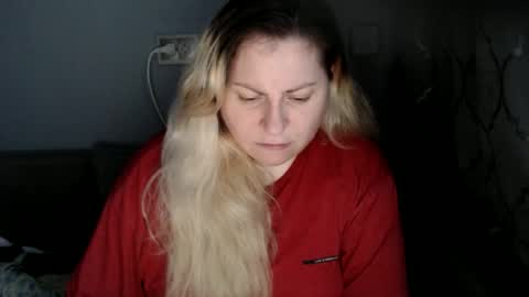 Laura online show from December 16, 12:54 pm