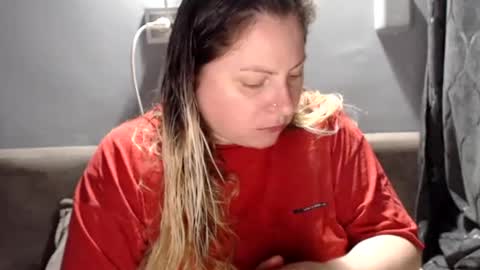 Laura online show from July 18, 8:23 pm