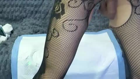 candydoll375 online show from April 24, 5:10 am