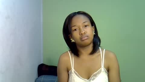 Snapshot of candyh0 chatting on June 27, 6:51 am candyh0 online show from June 27, 6:51 am