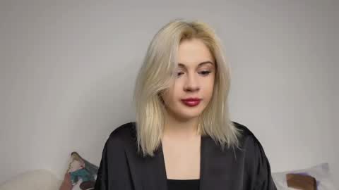 You can call me HH online show from January 15, 6:44 pm