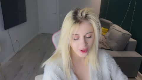 You can call me HH online show from April 25, 6:05 pm