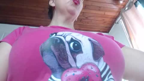 Snapshot of candyhottetiana chatting on May 15, 1:40 pm tatiana online show from May 15, 1:40 pm