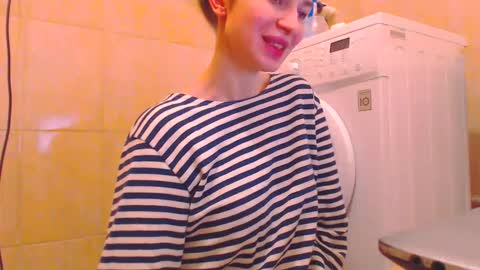 CANDYJESx online show from January 26, 1:25 pm