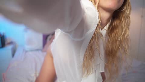 FANSLY  -    online show from March 23, 3:54 am