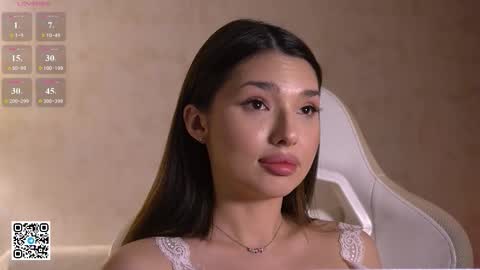 Anna online show from February 6, 3:26 pm