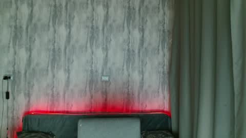 candymini online show from March 23, 2:32 pm