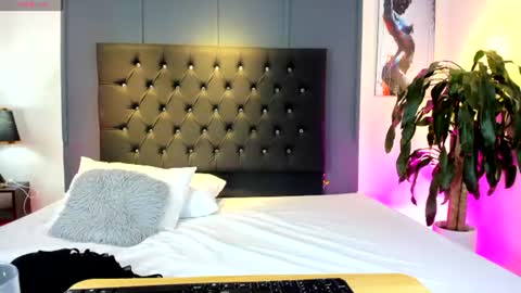 candyrose__ online show from August 7, 11:56 am
