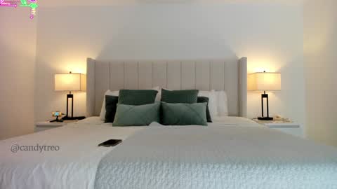 Snapshot of candyxtreo chatting on October 21, 4:30 pm Gabriela K girl online show from October 21, 4:30 pm