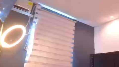 Snapshot of candyy_love1 chatting on September 12, 1:44 pm candyy_love1 online show from September 12, 1:44 pm