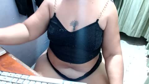 CanelaCollins online show from July 2, 3:17 am