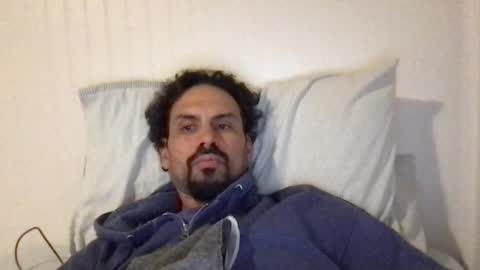 Snapshot of caneladick4u chatting on October 13, 1:27 am caneladick4u online show from October 13, 1:27 am