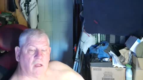 canoelicker69 online show from September 13, 7:57 pm