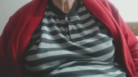 Cinzia  ex regina  online show from December 4, 4:05 pm