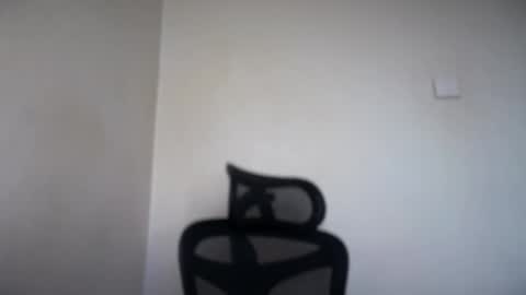 Emma online show from March 3, 7:25 am